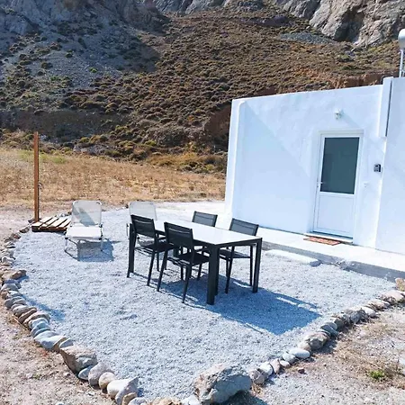 Windy House * Agkidia